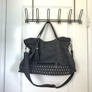 Charcoal tote bag with zipper